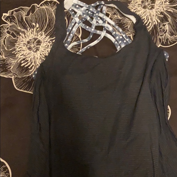 CAMO/POLKA DOT LULULEMON tank top - Picture 3 of 4